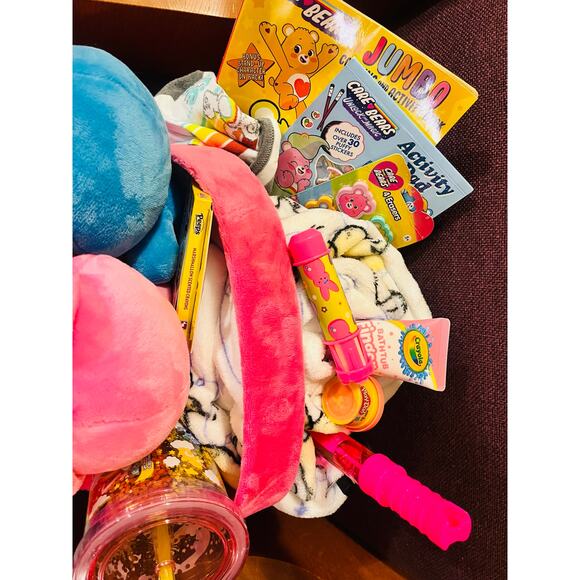 Care-bear pink giant Easter large fluffy basket 13x14 inches high includes pink - Picture 5 of 14